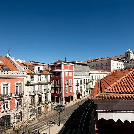 Lsa Bairro Alto By Numa شقة