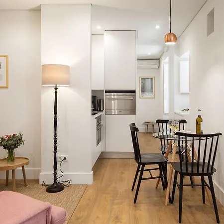 Serviced - Bairro Alto *